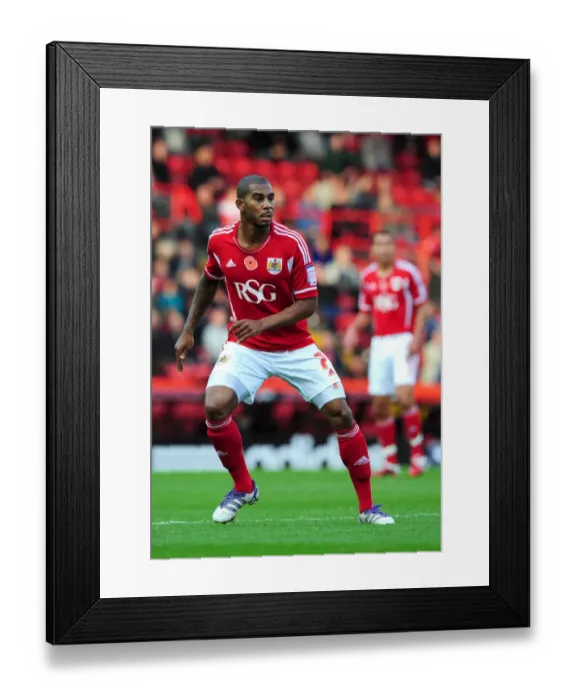 Framed Print : Bristol City vs Burnley, 2011: Marvin Elliott in Championship Action at Ashton Gate Stadium Framed Print : Bristol City vs Burnley, 2011: Marvin Elliott in Championship Action at Ashton Gate Stadium