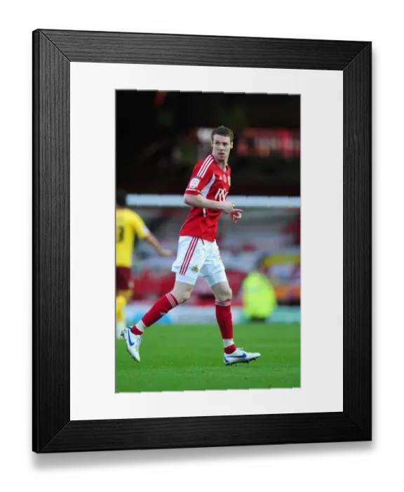 Framed Print : Bristol City's Stephen Pearson Faces Off Against Burnley in Championship Clash at Ashton Gate Stadium - 05 / 11 / 2011 Framed Print : Bristol City's Stephen Pearson Faces Off Against Burnley in Championship Clash at Ashton Gate Stadium - 05 / 11 / 2011
