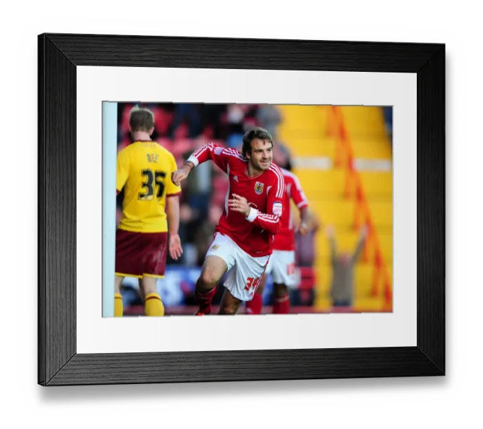 Framed Print : Brett Pitman's Thrilling Goal Celebration: Bristol City vs. Burnley, Championship 2011 Framed Print : Brett Pitman's Thrilling Goal Celebration: Bristol City vs. Burnley, Championship 2011