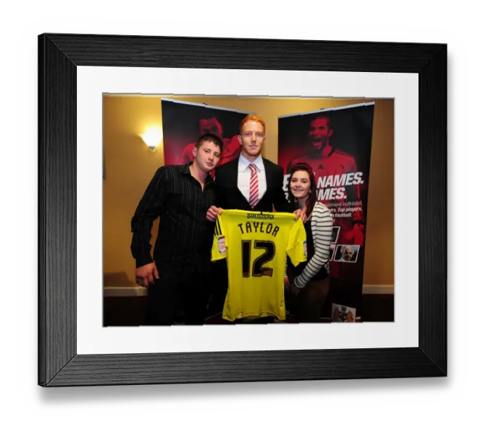 Framed Print : Bristol City vs Burnley: The Exciting Showdown - Season 11-12 Framed Print : Bristol City vs Burnley: The Exciting Showdown - Season 11-12