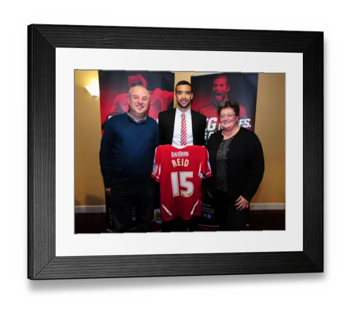 Framed Print : The Football Battle: Bristol City vs Burnley - Season 11-12