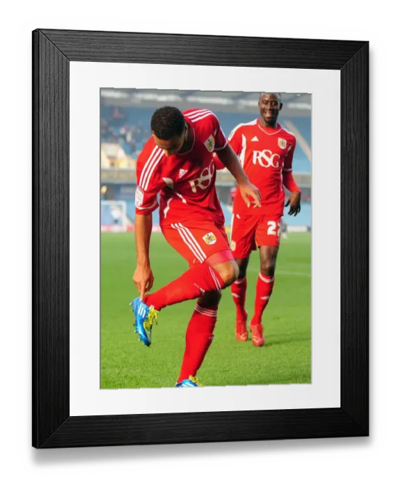 Framed Print : Nicky Maynard's Thrilling Goal Celebration: Millwall vs. Bristol City, Championship 2011-11-20 Framed Print : Nicky Maynard's Thrilling Goal Celebration: Millwall vs. Bristol City, Championship 2011-11-20