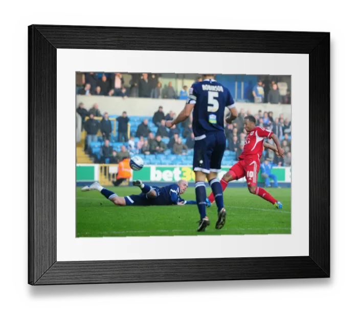 Framed Print : Nicky Maynard Scores Double: Millwall vs. Bristol City Championship Match, Selhurst Park, 2011 Framed Print : Nicky Maynard Scores Double: Millwall vs. Bristol City Championship Match, Selhurst Park, 2011
