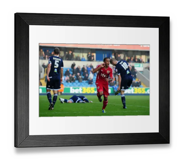 Framed Print : Nicky Maynard's Brace: Millwall vs. Bristol City Championship Clash (11-11-2011) Framed Print : Nicky Maynard's Brace: Millwall vs. Bristol City Championship Clash (11-11-2011)
