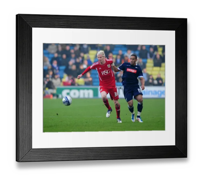 Framed Print : Bristol City's Ryan McGivern vs. Liam Feeney: Battle for the Ball in Millwall vs. Bristol City Championship Match, 2011 Framed Print : Bristol City's Ryan McGivern vs. Liam Feeney: Battle for the Ball in Millwall vs. Bristol City Championship Match, 2011