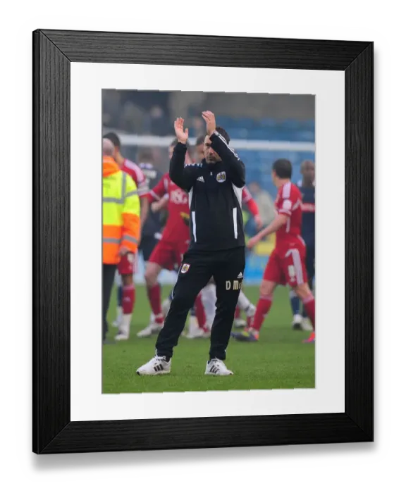 Framed Print : Derek McInnes Leads Bristol City Against Millwall in Championship Clash at Selhurst Park - 20 / 11 / 2011 Framed Print : Derek McInnes Leads Bristol City Against Millwall in Championship Clash at Selhurst Park - 20 / 11 / 2011