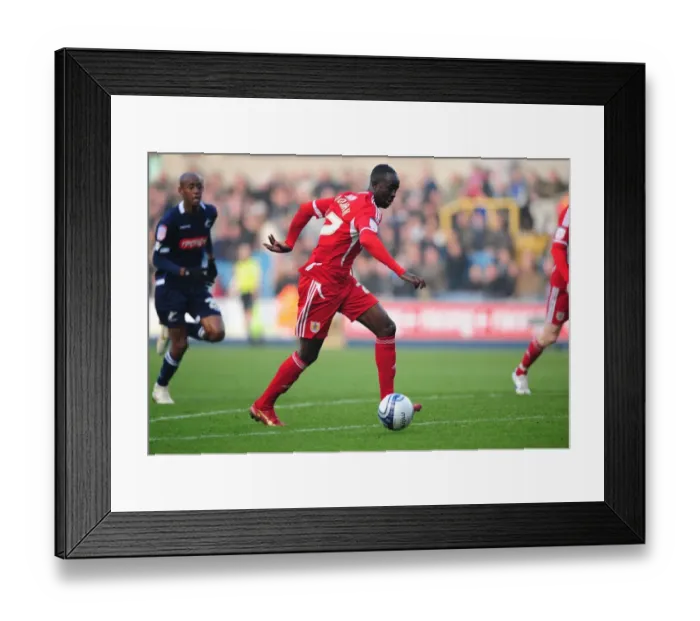 Framed Print : Albert Adomah in Championship Action: Millwall vs. Bristol City at Selhurst Park (November 2011)
