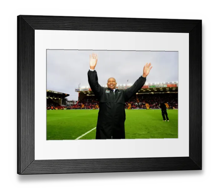 Framed Print : Bristol City vs Southampton: A Football Rivalry - Season 11-12 Framed Print : Bristol City vs Southampton: A Football Rivalry - Season 11-12