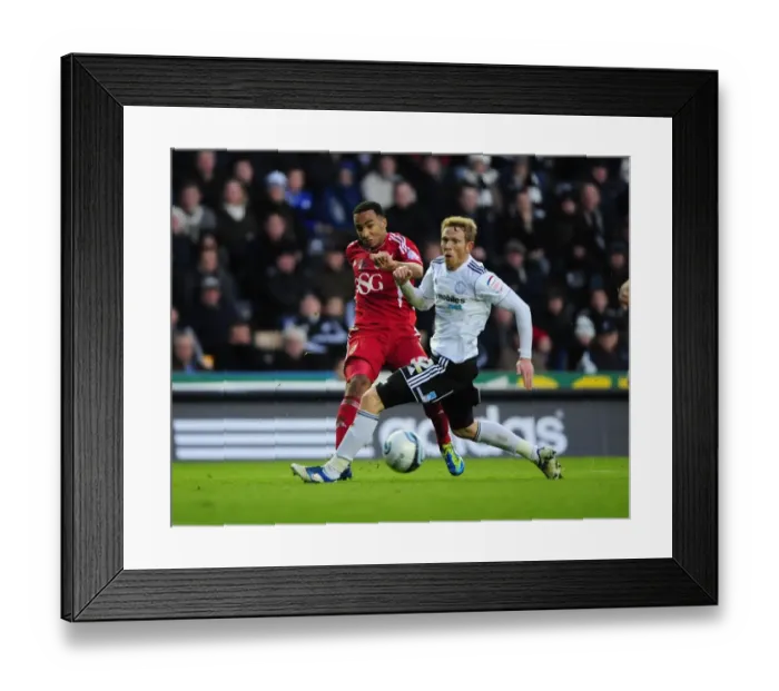 Framed Print : Nicky Maynard's Wide Shot: Derby County vs. Bristol City, Championship (10 / 12 / 2011) Framed Print : Nicky Maynard's Wide Shot: Derby County vs. Bristol City, Championship (10 / 12 / 2011)