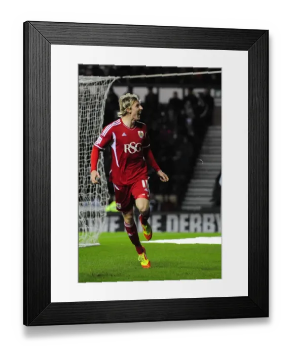 Framed Print : Martyn Woolford Scores: Championship Showdown - Derby County vs. Bristol City (10th December 2011) Framed Print : Martyn Woolford Scores: Championship Showdown - Derby County vs. Bristol City (10th December 2011)