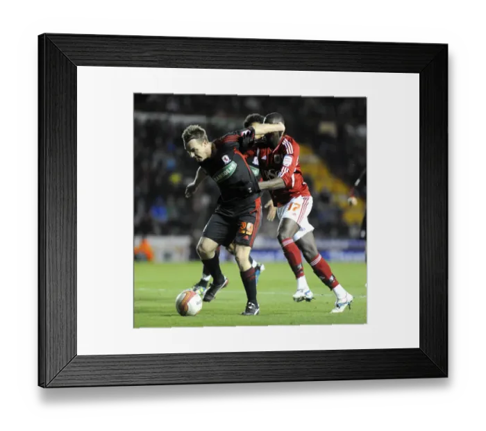 Framed Print : Bristol City vs Middlesbrough: Yannick Bolasie Clash with Tony McMahon - Neil Phillips / Pinnacle - 03 / 12 / 2011 Framed Print : Bristol City vs Middlesbrough: Yannick Bolasie Clash with Tony McMahon - Neil Phillips / Pinnacle - 03 / 12 / 2011