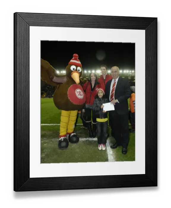 Framed Print : Bristol City vs Middlesbrough: A Football Showdown - Season 11-12