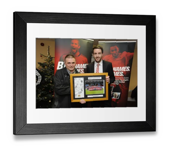 Framed Print : Bristol City vs Middlesbrough: A Football Showdown - Season 11-12 Framed Print : Bristol City vs Middlesbrough: A Football Showdown - Season 11-12