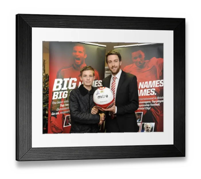 Framed Print : Bristol City vs Middlesbrough: A Football Showdown - Season 11-12