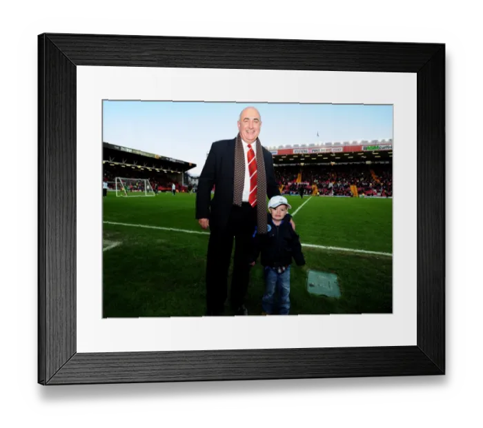 Framed Print : Bristol City vs Nottingham Forest: A Football Rivalry - Season 11-12 Framed Print : Bristol City vs Nottingham Forest: A Football Rivalry - Season 11-12