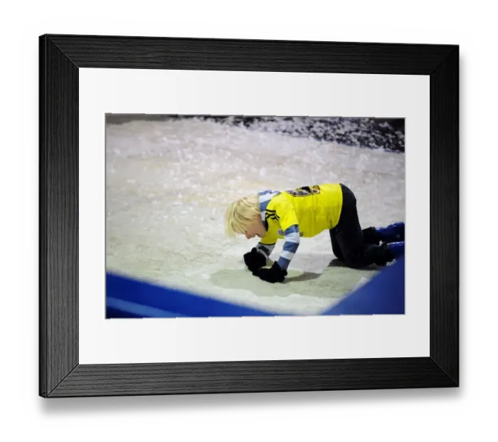 Framed Print : Unraveling the Football Rivalry: Bristol City vs. Nottingham Forest - Season 11-12 Framed Print : Unraveling the Football Rivalry: Bristol City vs. Nottingham Forest - Season 11-12