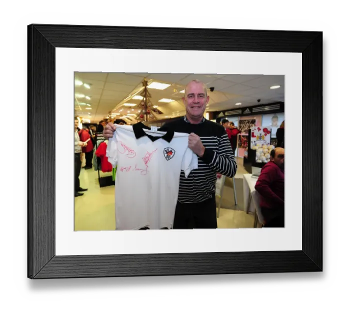 Framed Print : Bristol City vs. Nottingham Forest: A Football Rivalry - Season 11-12 Framed Print : Bristol City vs. Nottingham Forest: A Football Rivalry - Season 11-12