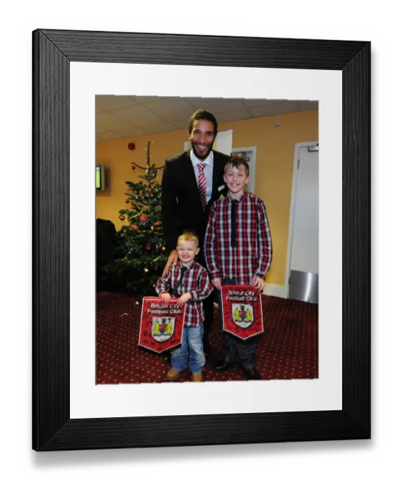 Framed Print : Rivalry Reignited: Bristol City vs. Nottingham Forest, Season 11-12 Framed Print : Rivalry Reignited: Bristol City vs. Nottingham Forest, Season 11-12