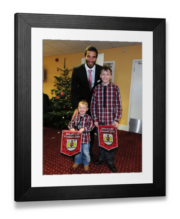Framed Print : Bristol City vs. Nottingham Forest: A Football Rivalry - Season 11-12 Framed Print : Bristol City vs. Nottingham Forest: A Football Rivalry - Season 11-12