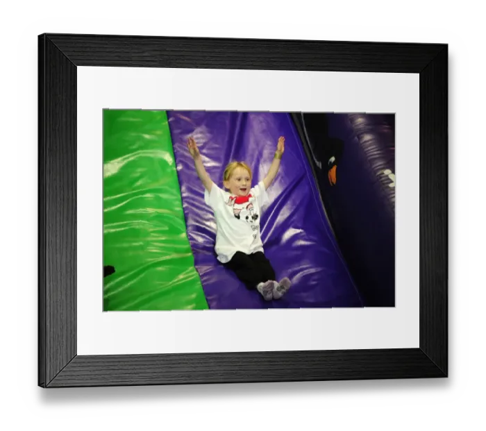 Framed Print : Cty Redz Christmas Party Framed Print : Cty Redz Christmas Party