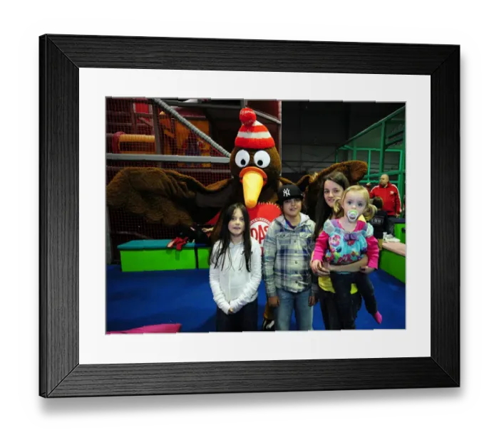 Framed Print : Bristol City First Team & Cty Redz: A Merry Christmas Party - Season 11-12