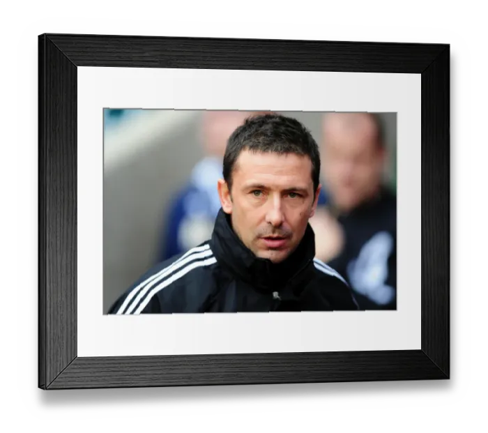 Framed Print : Derek McInnes Leads Bristol City Against Coventry City in Championship Clash - 26 / 12 / 2011 Framed Print : Derek McInnes Leads Bristol City Against Coventry City in Championship Clash - 26 / 12 / 2011