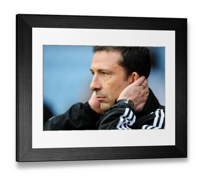 Framed Print : Derek McInnes Leads Bristol City in Championship Clash at Ricoh Arena vs Coventry City (December 26, 2011) Framed Print : Derek McInnes Leads Bristol City in Championship Clash at Ricoh Arena vs Coventry City (December 26, 2011)