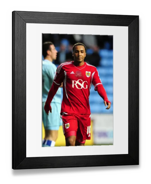 Framed Print : Nicky Maynard's Frustrating Championship Performance: Coventry City vs. Bristol City (December 26, 2011) Framed Print : Nicky Maynard's Frustrating Championship Performance: Coventry City vs. Bristol City (December 26, 2011)