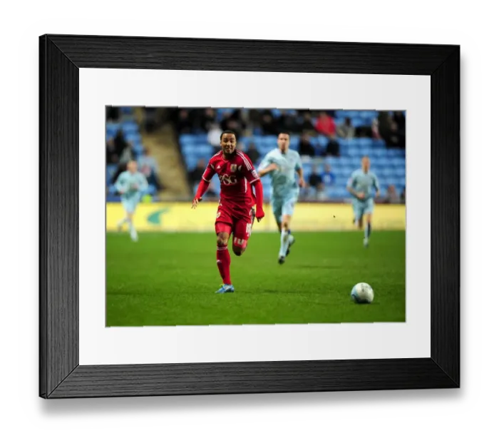 Framed Print : Chasing the Win: Nicky Maynard of Bristol City Pursues Loose Ball in Coventry City Match, December 2011 - Championship Football Framed Print : Chasing the Win: Nicky Maynard of Bristol City Pursues Loose Ball in Coventry City Match, December 2011 - Championship Football