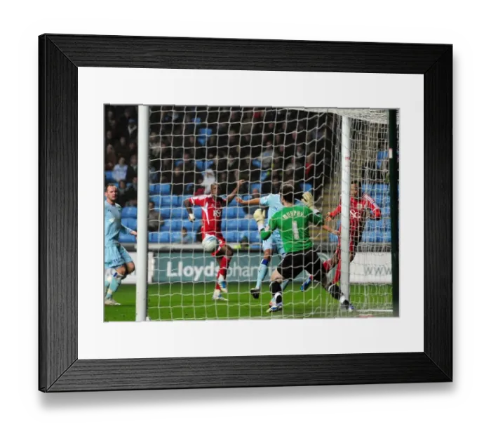 Framed Print : Nicky Maynard's Last-Minute Miss: Coventry City vs. Bristol City, Championship Match, 26 / 12 / 2011