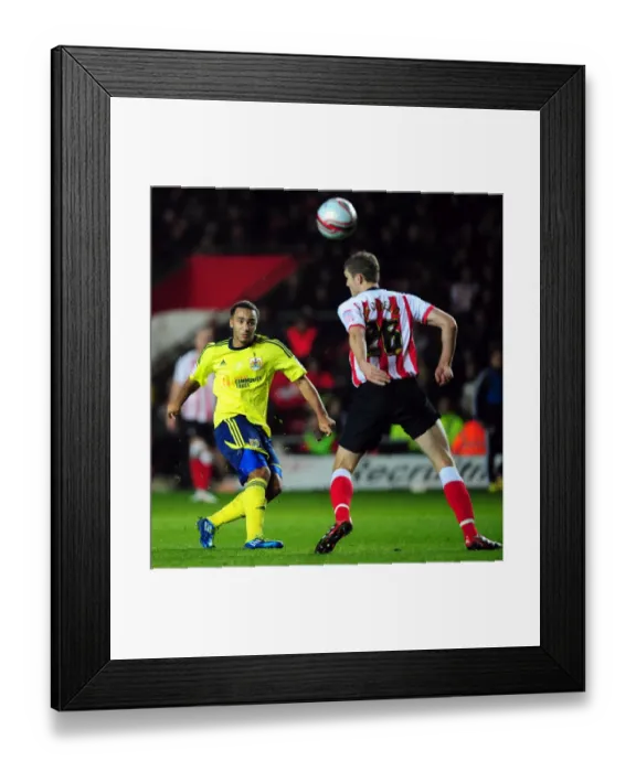 Framed Print : Nicky Maynard's Missed Goal: Southampton vs. Bristol City (Championship, 30 / 12 / 2011)