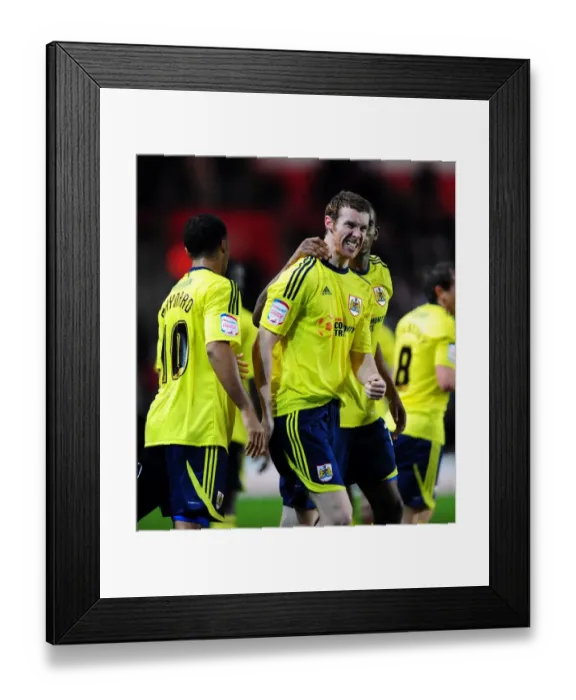 Framed Print : Stephen Pearson Scores Winning Goal: Southampton vs. Bristol City (Championship 2011)