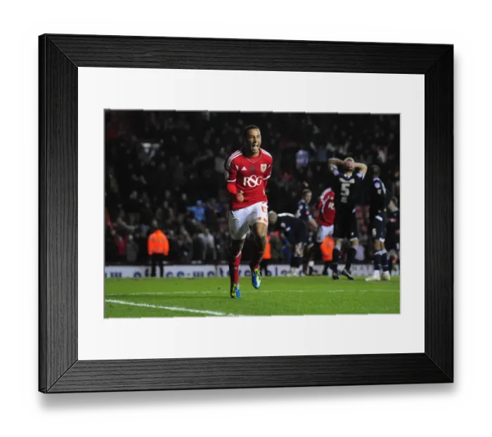 Framed Print : Last-Minute Drama: Nicky Maynard's Thrilling Winner for Bristol City against Millwall (Championship Football Match, 03 / 01 / 2012) Framed Print : Last-Minute Drama: Nicky Maynard's Thrilling Winner for Bristol City against Millwall (Championship Football Match, 03 / 01 / 2012)