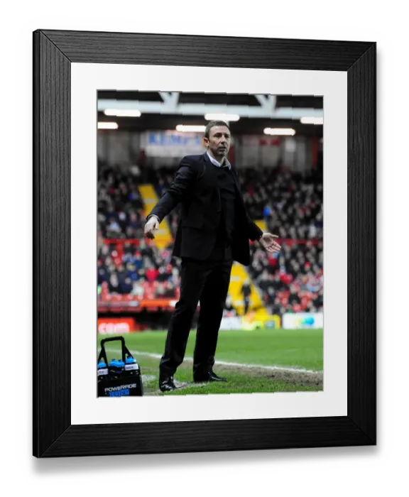 Framed Print : Derek McInnes Leads Bristol City in Championship Match against Millwall (03 / 01 / 2012) Framed Print : Derek McInnes Leads Bristol City in Championship Match against Millwall (03 / 01 / 2012)