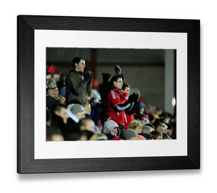 Framed Print : The Exciting Showdown: Bristol City vs Millwall - Season 11-12 Framed Print : The Exciting Showdown: Bristol City vs Millwall - Season 11-12