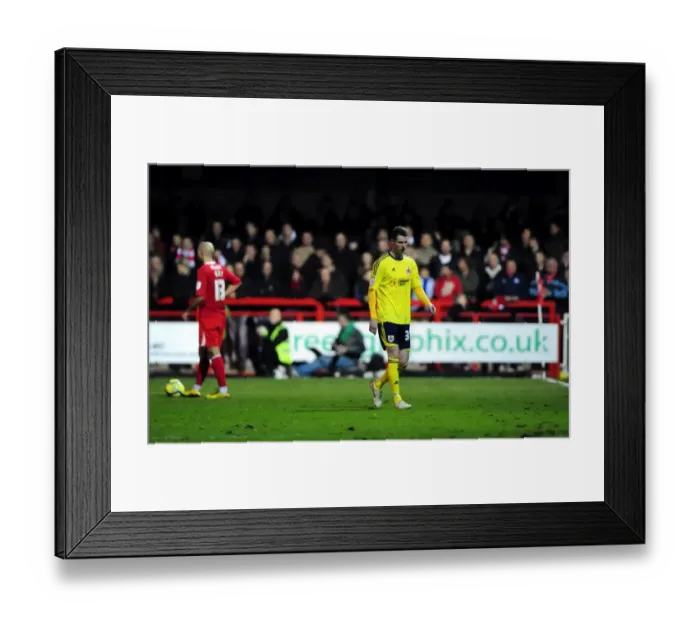 Framed Print : Bristol City's Stephen Pearson Dismissed: Two Yellow Cards Result in Red Card in FA Cup Match against Crawley Town (07 / 01 / 2012) Framed Print : Bristol City's Stephen Pearson Dismissed: Two Yellow Cards Result in Red Card in FA Cup Match against Crawley Town (07 / 01 / 2012)