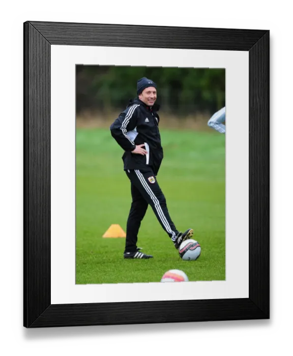 Framed Print : Derek McInnes of Bristol City FC Preparing for Match at Memorial Stadium, January 2012 Framed Print : Derek McInnes of Bristol City FC Preparing for Match at Memorial Stadium, January 2012