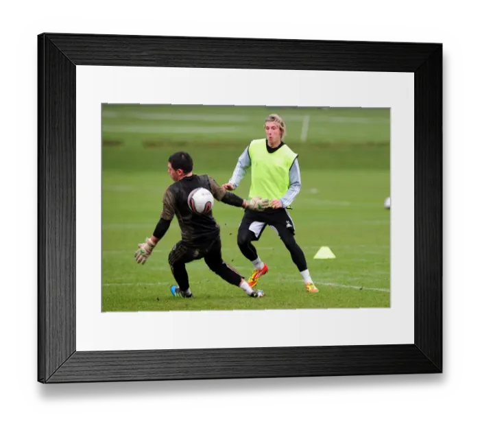 Framed Print : Bristol City's Martyn Woolford in Action: Training at Memorial Stadium, January 2012