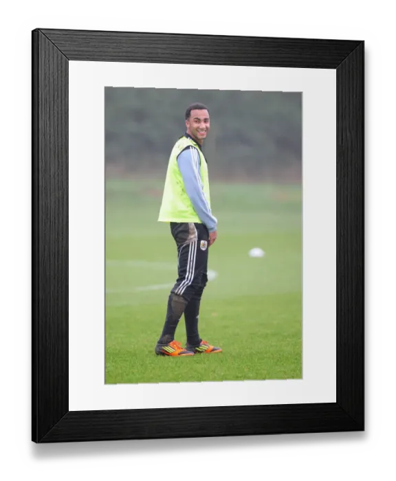 Framed Print : Bristol City: A Light-Hearted Moment at Memorial Stadium - Nicky Maynard Shares a Joke with Team Mate Framed Print : Bristol City: A Light-Hearted Moment at Memorial Stadium - Nicky Maynard Shares a Joke with Team Mate