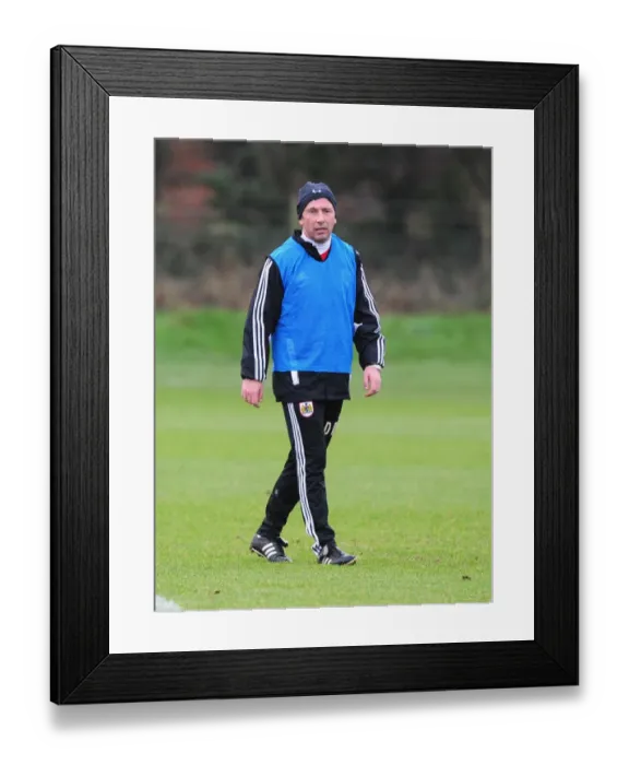 Framed Print : Derek McInnes at Memorial Stadium: Bristol City Manager's Training Session, January 2012 Framed Print : Derek McInnes at Memorial Stadium: Bristol City Manager's Training Session, January 2012