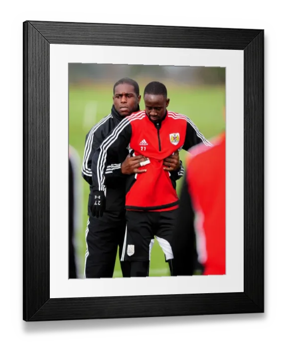 Framed Print : Bristol City's Albert Adomah Receives Treatment During Training Session Framed Print : Bristol City's Albert Adomah Receives Treatment During Training Session