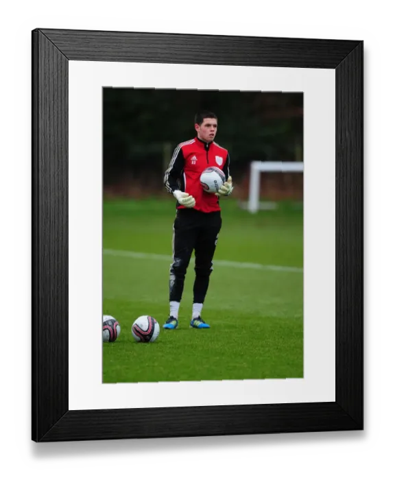 Framed Print : Bristol City: Training Intensity with Lewis Carey Framed Print : Bristol City: Training Intensity with Lewis Carey