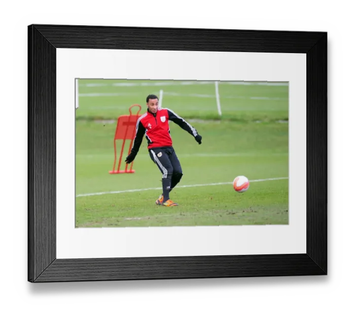 Framed Print : Intense Focus: Nicky Maynard's Training Regime at Bristol City Football Club (January 2012) Framed Print : Intense Focus: Nicky Maynard's Training Regime at Bristol City Football Club (January 2012)