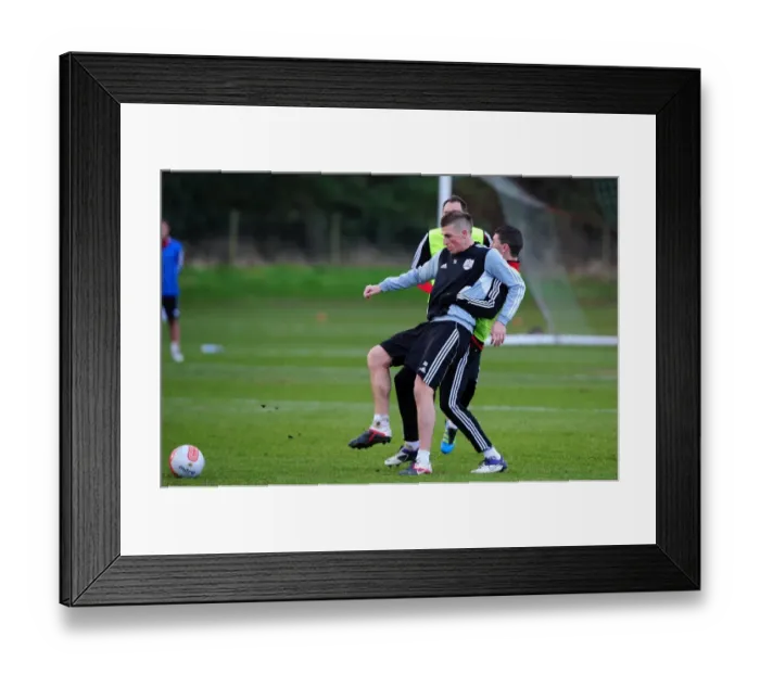 Framed Print : Bristol City's New Signing Chris Wood Trains with the Team