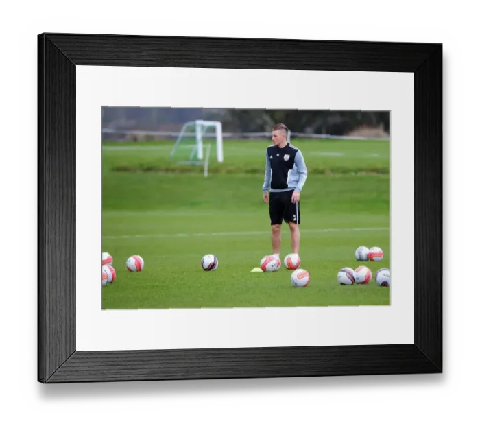 Framed Print : Bristol City's New Signing Chris Wood Joins Team Training (January 2012)