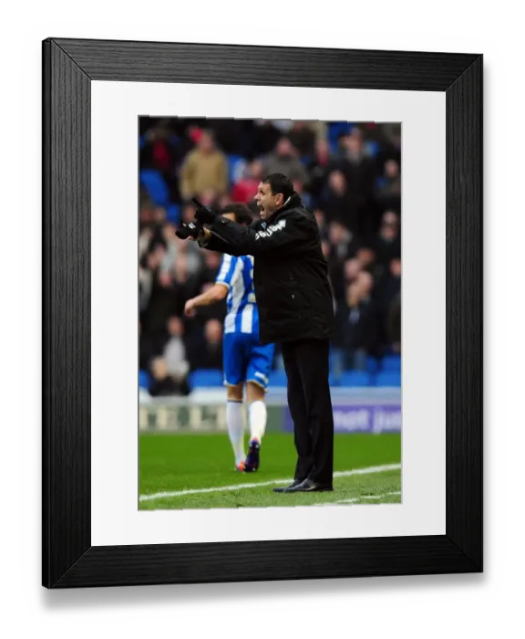 Framed Print : Gus Poyet vs. Bristol City: Championship Clash at Brighton's American Express Community Stadium (14 / 01 / 2012) Framed Print : Gus Poyet vs. Bristol City: Championship Clash at Brighton's American Express Community Stadium (14 / 01 / 2012)