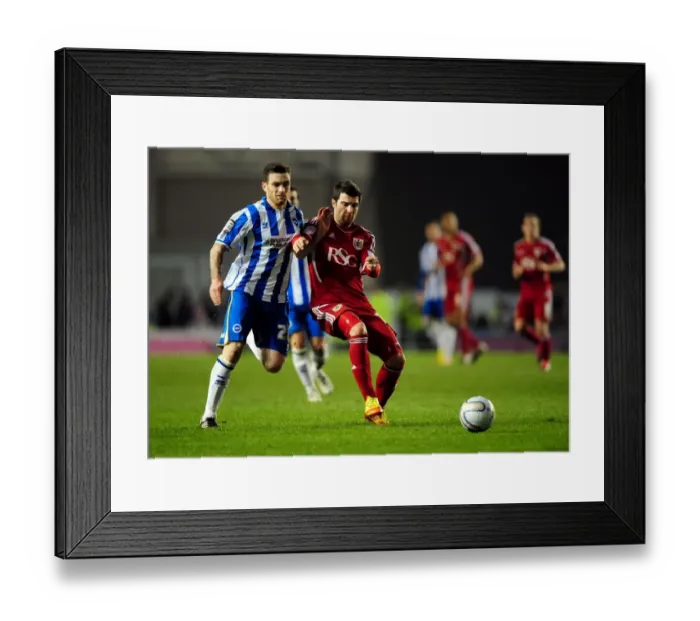 Framed Print : Brighton vs. Bristol City: Foster vs. Vincelot's Battle in the Championship (14 / 01 / 2012) Framed Print : Brighton vs. Bristol City: Foster vs. Vincelot's Battle in the Championship (14 / 01 / 2012)