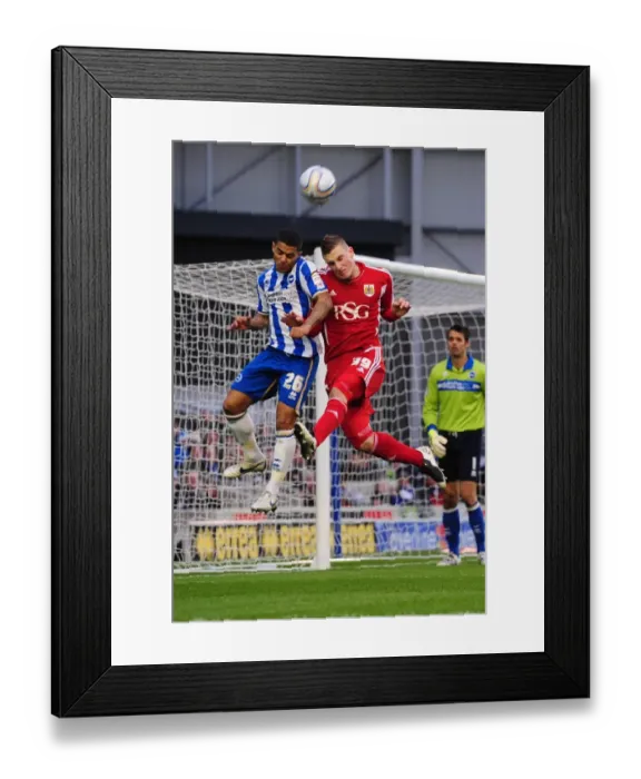 Framed Print : Chris Wood vs. Liam Bridcutt: Battle for the High Ball in Brighton v Bristol City Championship Match, 14 / 01 / 2012 Framed Print : Chris Wood vs. Liam Bridcutt: Battle for the High Ball in Brighton v Bristol City Championship Match, 14 / 01 / 2012
