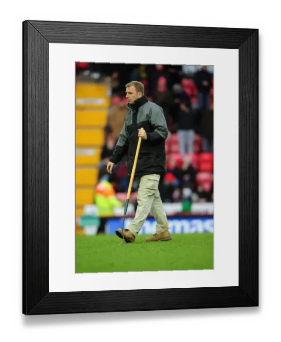 Framed Print : Championship Clash: Bristol City vs Doncaster Rovers at Ashton Gate Stadium - 21st January 2012 Framed Print : Championship Clash: Bristol City vs Doncaster Rovers at Ashton Gate Stadium - 21st January 2012