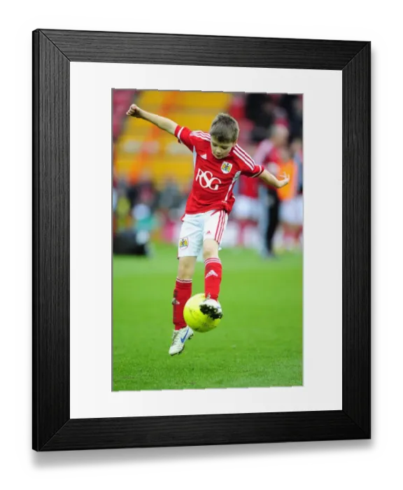Framed Print : Bristol City vs Doncaster Rovers: A Football Rivalry from Season 11-12